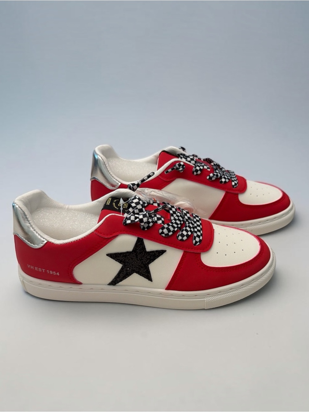 Vintage Havana Red, White & Black Low-Top Sneakers with Checkerboard Laces - Picture 4 of 7